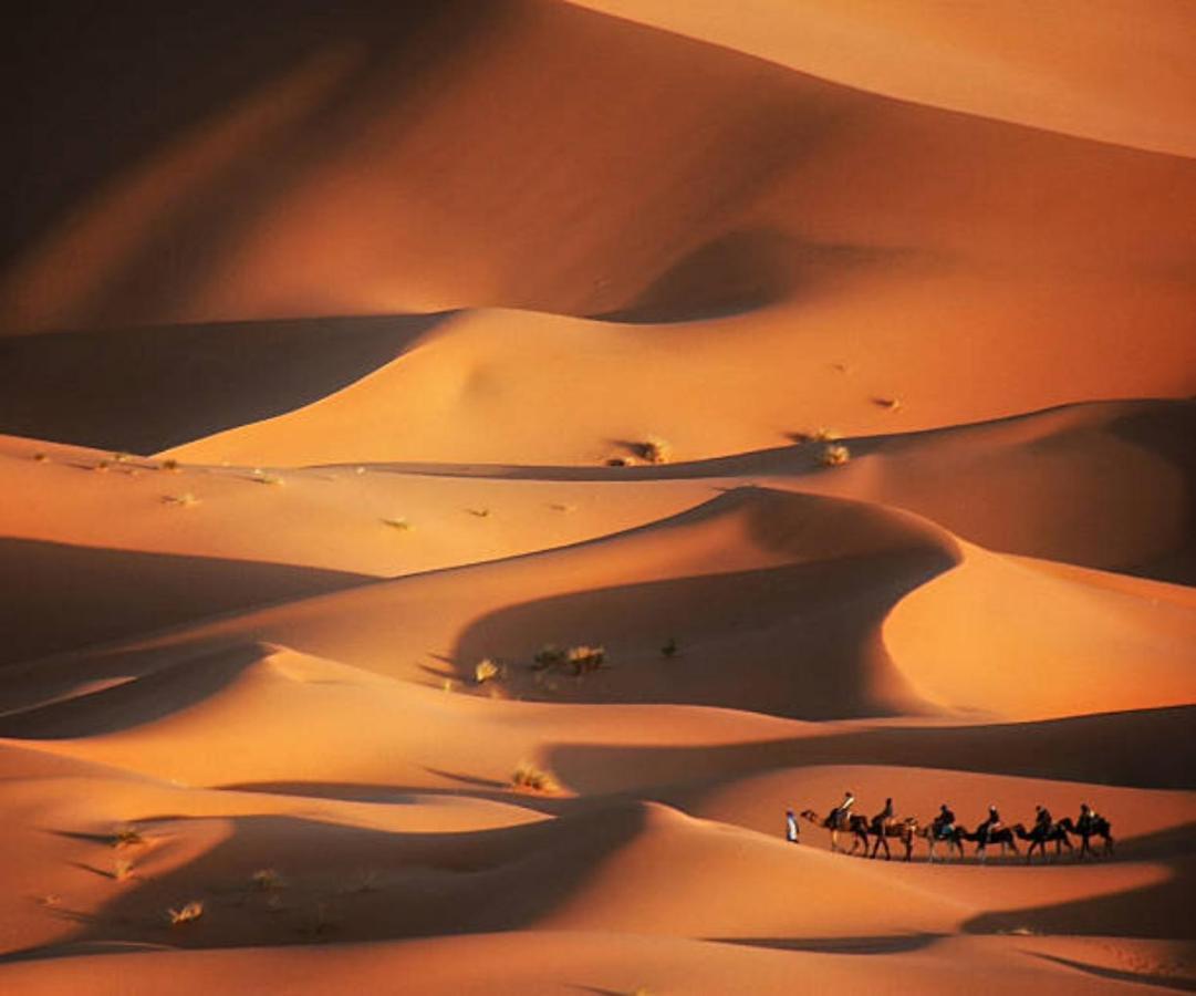 Desert Paradise Luxury Camp Merzouga Exterior photo